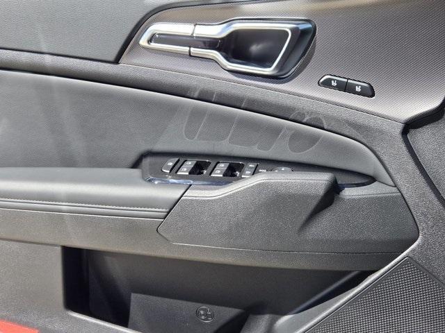 new 2025 Kia Sportage car, priced at $36,956