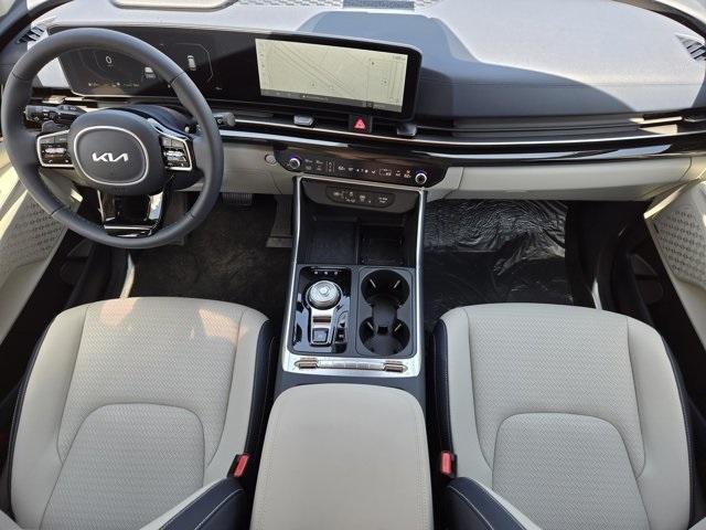 new 2025 Kia Carnival Hybrid car, priced at $56,195