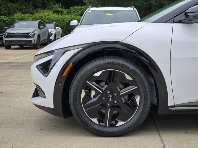 new 2025 Kia EV6 car, priced at $52,835