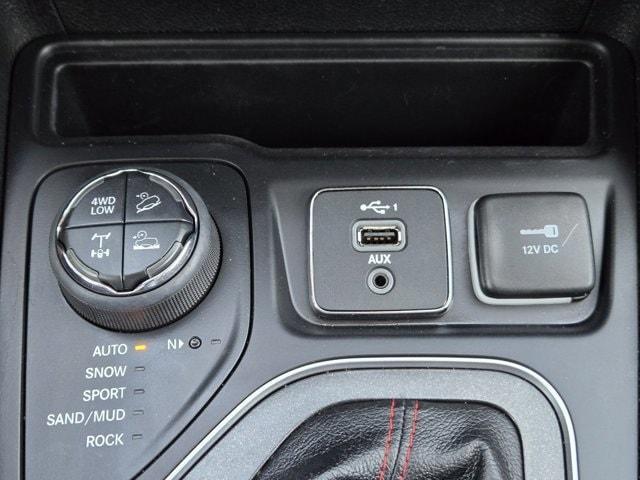 used 2021 Jeep Cherokee car, priced at $22,980