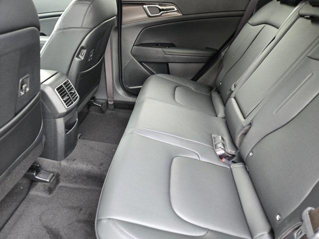 new 2025 Kia Sportage Hybrid car, priced at $34,186