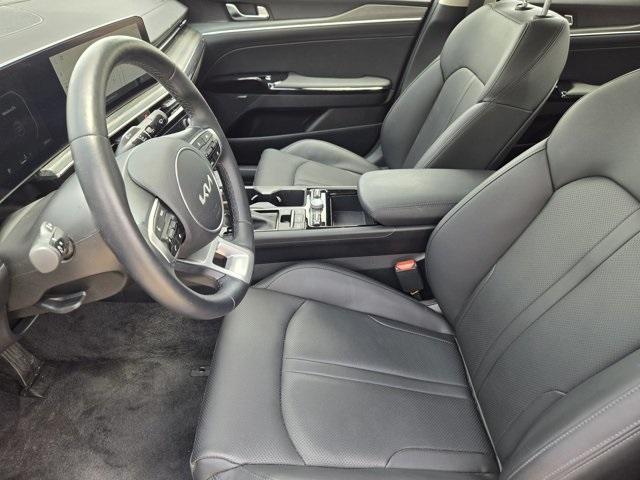 new 2025 Kia K5 car, priced at $34,733