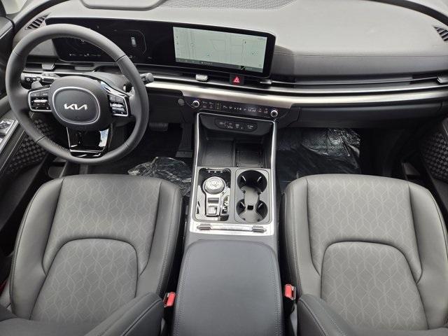 new 2025 Kia Carnival Hybrid car, priced at $51,995