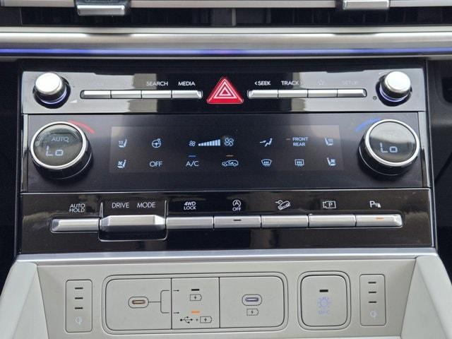 used 2025 Hyundai Santa Fe car, priced at $41,403