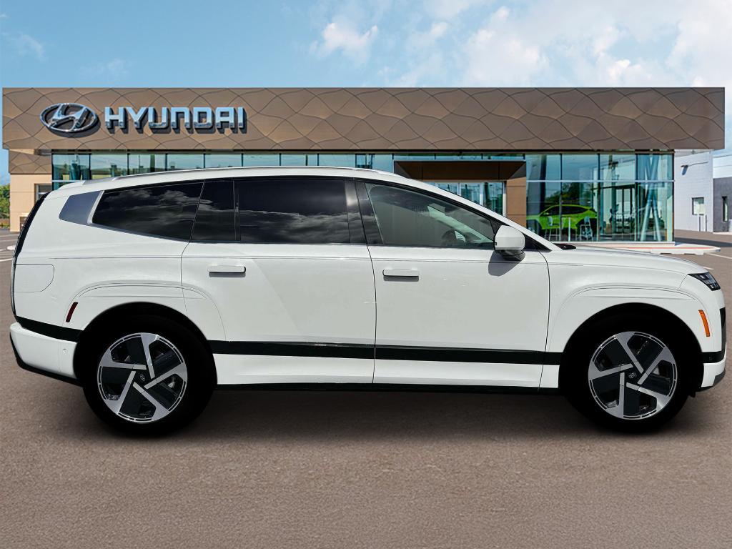 new 2026 Hyundai IONIQ 9 car