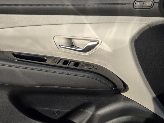 used 2025 Hyundai TUCSON Hybrid car, priced at $36,580
