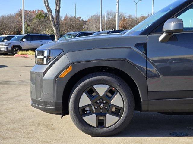 new 2025 Hyundai Santa Fe HEV car, priced at $39,220