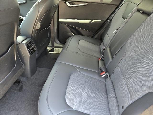 new 2025 Kia Niro car, priced at $31,586