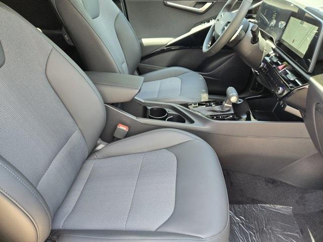 new 2025 Kia Niro car, priced at $31,586