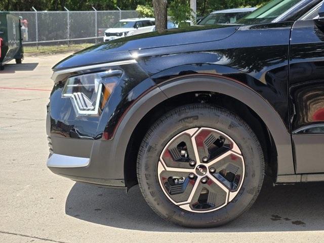 new 2025 Kia Niro car, priced at $31,586