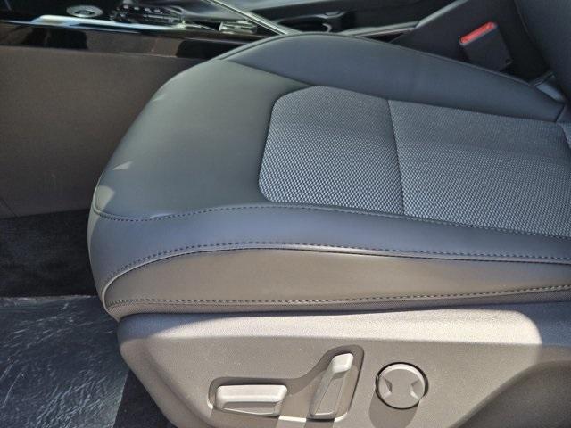 new 2025 Kia Niro car, priced at $31,586
