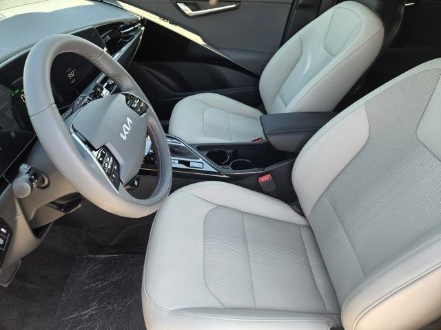 new 2025 Kia Niro car, priced at $31,510