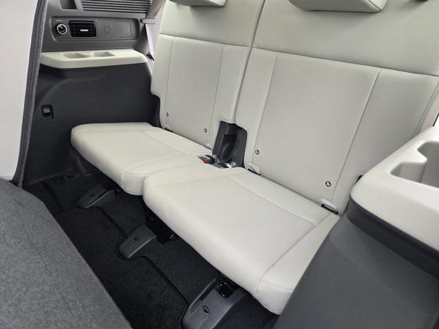 new 2025 Hyundai Santa Fe car, priced at $39,229