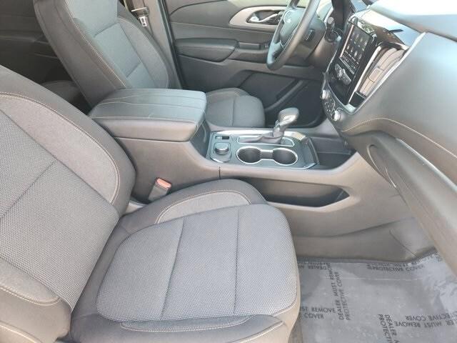 used 2021 Chevrolet Traverse car, priced at $20,580