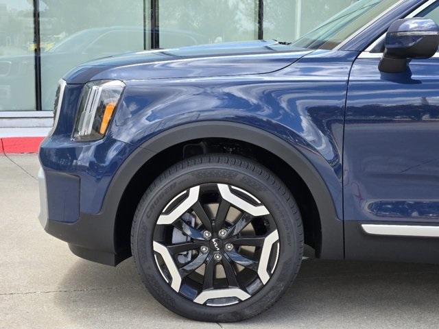 new 2024 Kia Telluride car, priced at $40,330