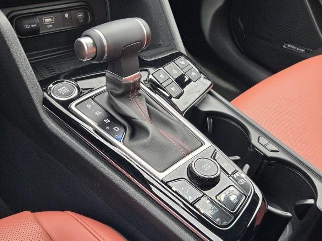 new 2025 Kia Sportage car, priced at $36,561