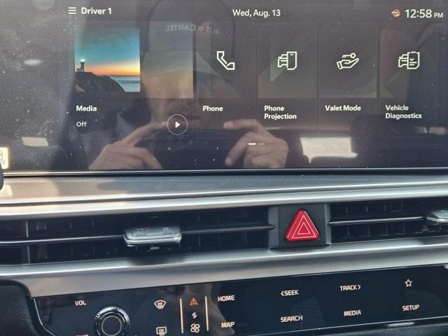 new 2025 Kia Sorento car, priced at $32,945