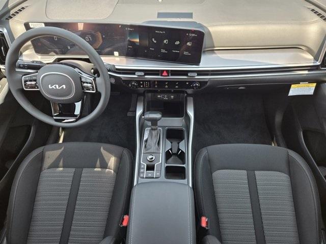 new 2025 Kia Sorento car, priced at $32,945