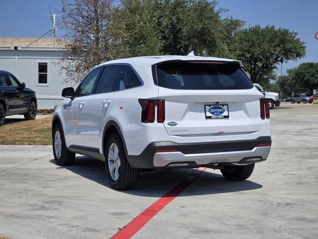 new 2025 Kia Sorento car, priced at $32,945