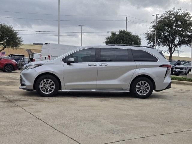 used 2022 Toyota Sienna car, priced at $37,980