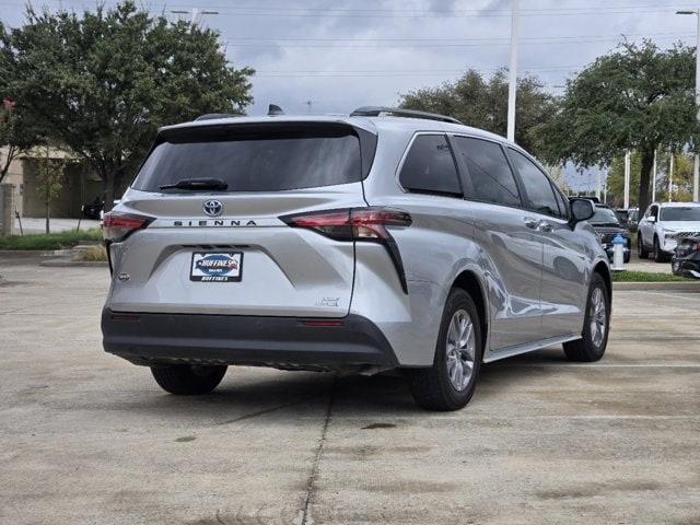 used 2022 Toyota Sienna car, priced at $37,980