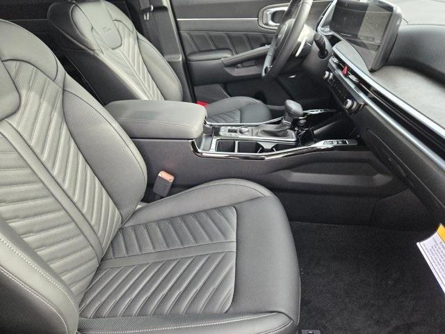 new 2025 Kia Sorento car, priced at $48,675