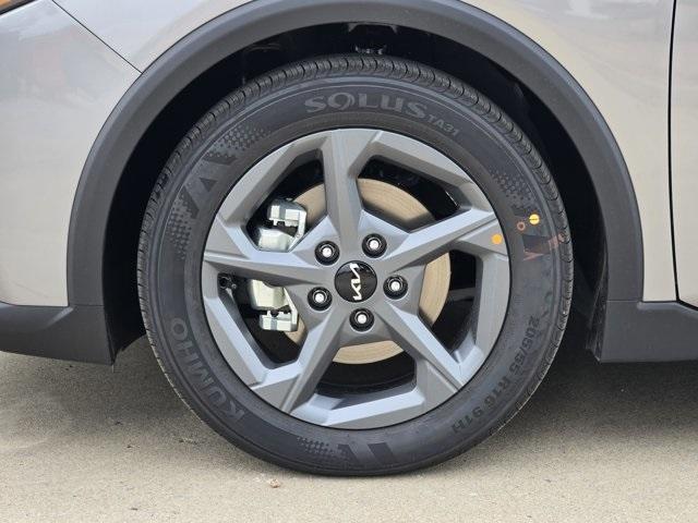 new 2025 Kia K4 car, priced at $24,364