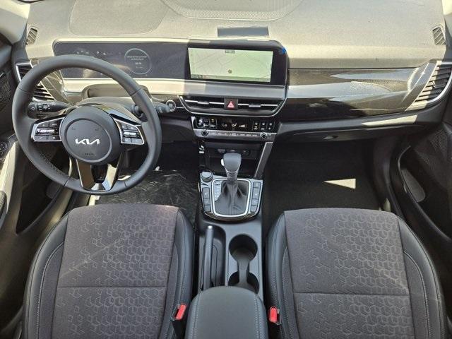 new 2025 Kia Seltos car, priced at $31,670
