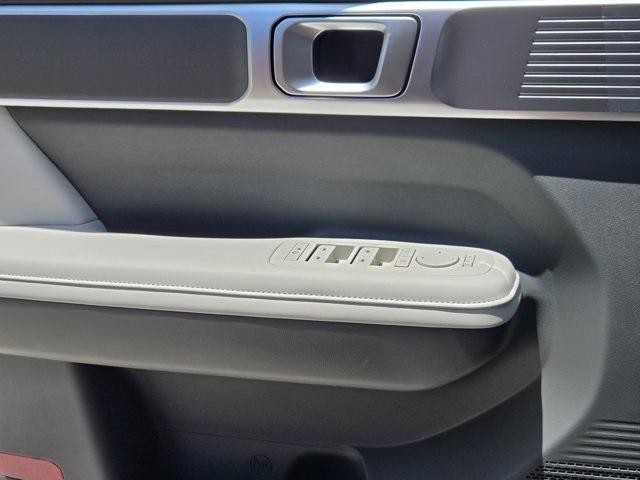 new 2025 Hyundai SANTA FE HEV car, priced at $40,645