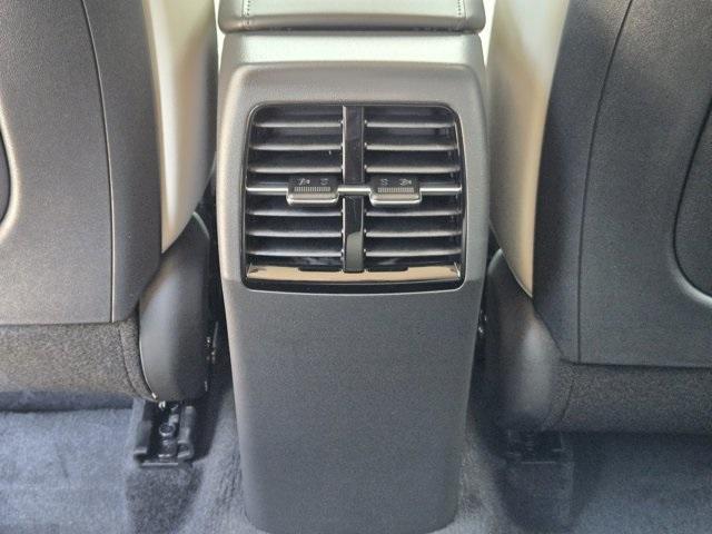 new 2025 Kia Niro car, priced at $32,021