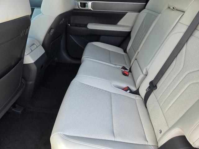 new 2025 Hyundai Santa Fe car, priced at $38,925
