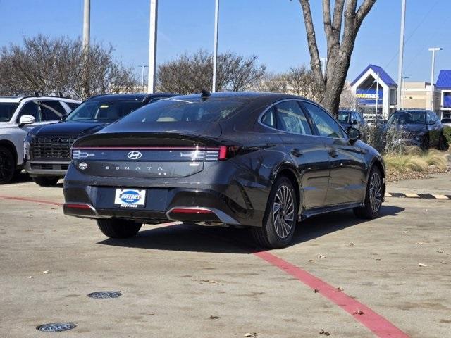 new 2025 Hyundai Sonata Hybrid car, priced at $39,150