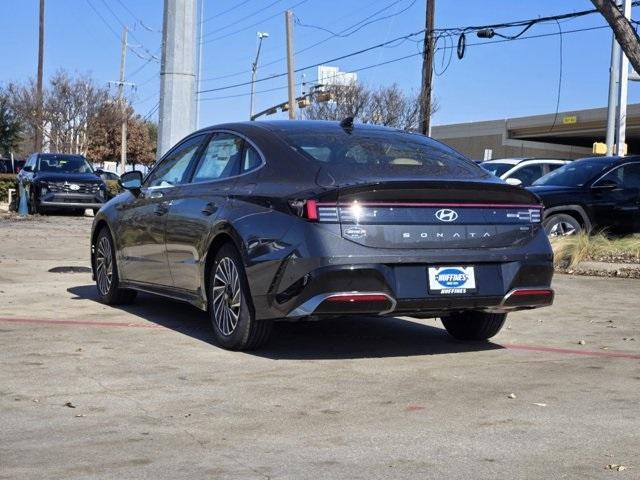 new 2025 Hyundai Sonata Hybrid car, priced at $39,150