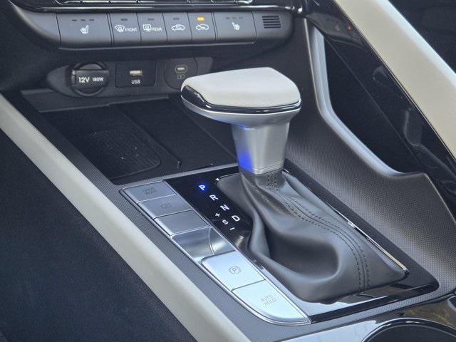 new 2025 Hyundai Elantra car, priced at $27,580