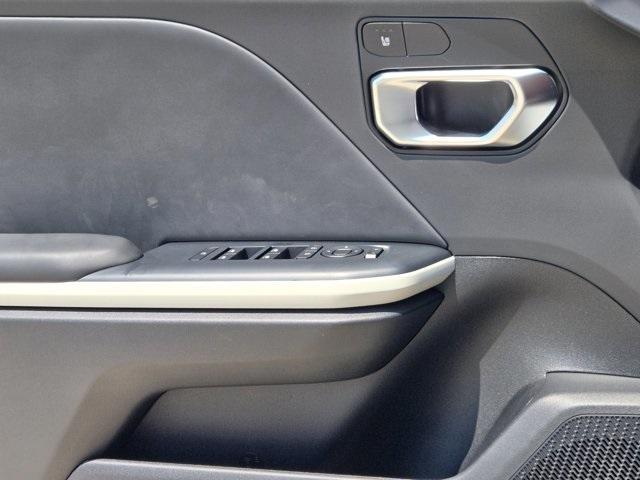 new 2025 Kia K4 car, priced at $27,161
