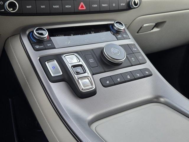 used 2025 Hyundai Palisade car, priced at $45,777