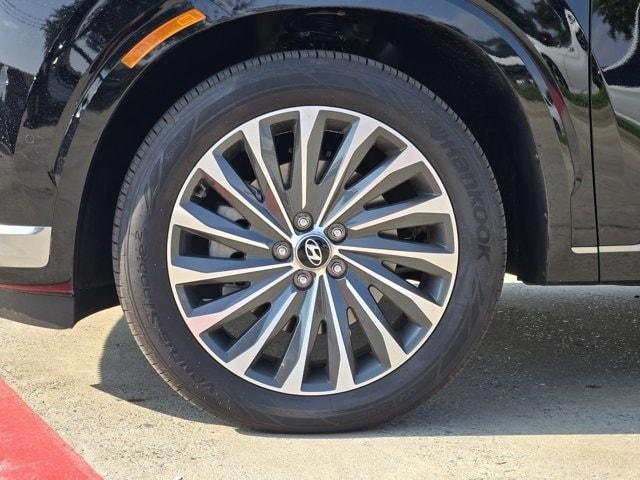 used 2025 Hyundai Palisade car, priced at $45,777