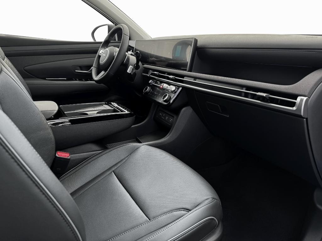 new 2025 Hyundai Tucson car, priced at $42,395
