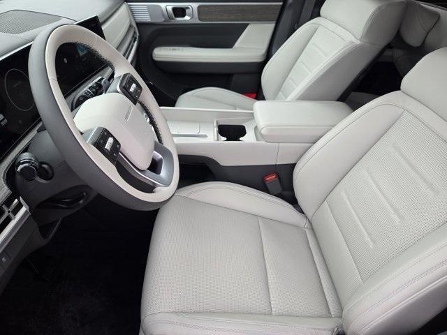 used 2025 Hyundai Santa Fe car, priced at $43,580