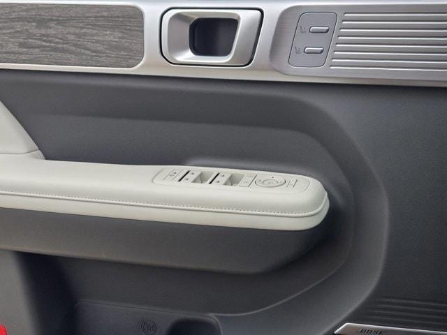 used 2025 Hyundai Santa Fe car, priced at $43,580