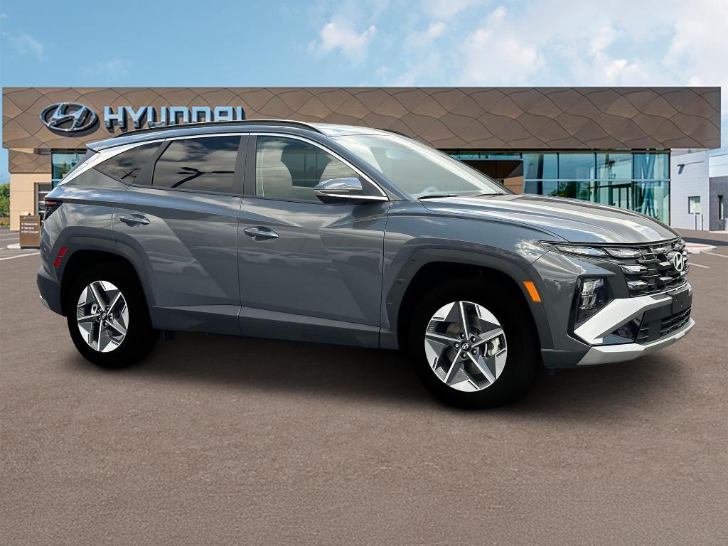new 2025 Hyundai Tucson car, priced at $35,290