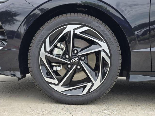 used 2025 Hyundai Sonata car, priced at $27,580