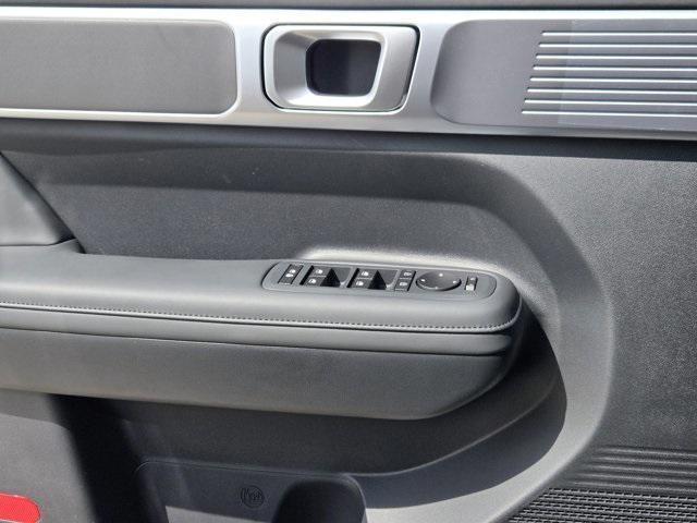 new 2025 Hyundai Santa Fe car, priced at $39,229
