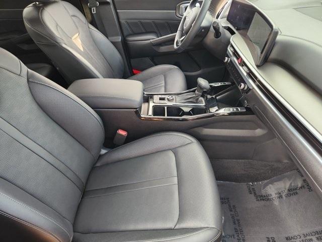 used 2025 Kia Sorento car, priced at $36,991