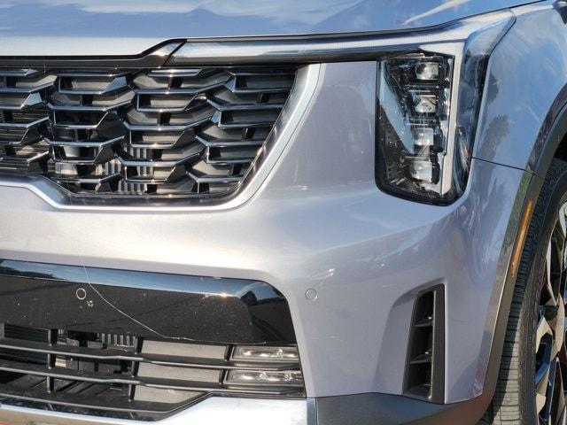 used 2025 Kia Sorento car, priced at $36,991