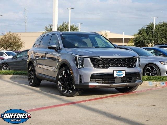 used 2025 Kia Sorento car, priced at $36,991