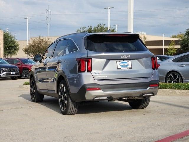 used 2025 Kia Sorento car, priced at $36,991