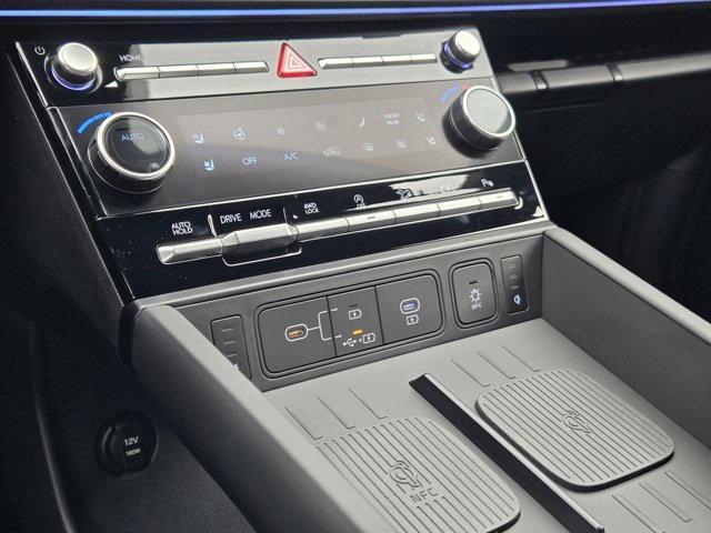new 2025 Hyundai Santa Fe car, priced at $50,625