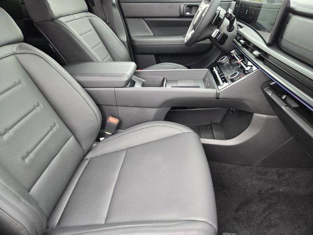 new 2025 Hyundai Santa Fe car, priced at $50,625