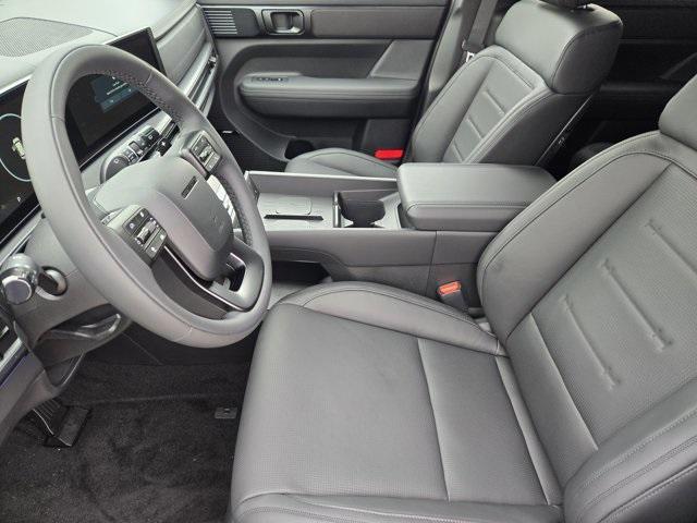 new 2025 Hyundai Santa Fe car, priced at $50,625